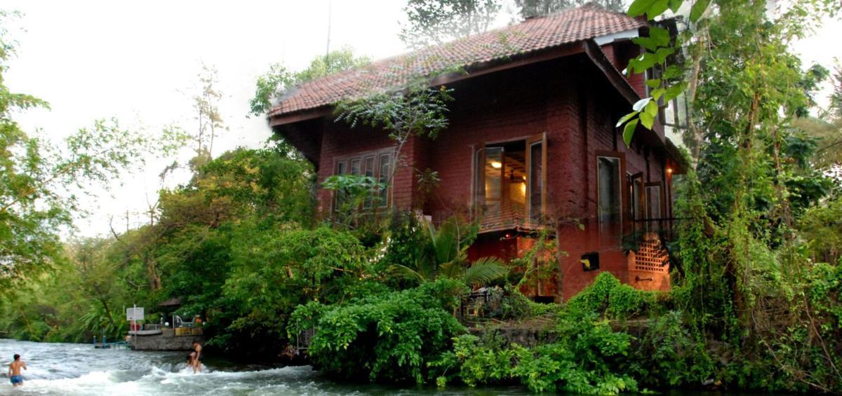 The Rippling Edge - River Front Property Karjat Extérieur photo