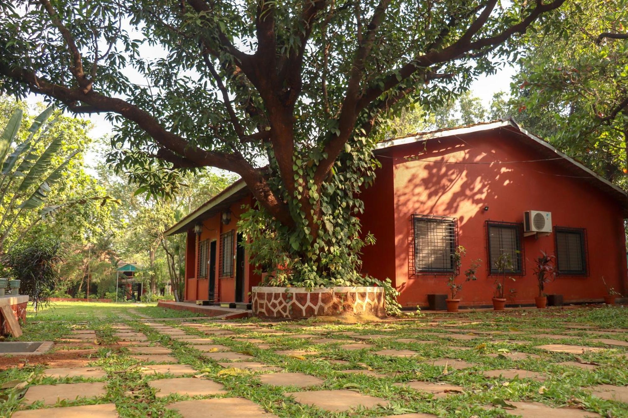 The Rippling Edge - River Front Property Karjat Extérieur photo