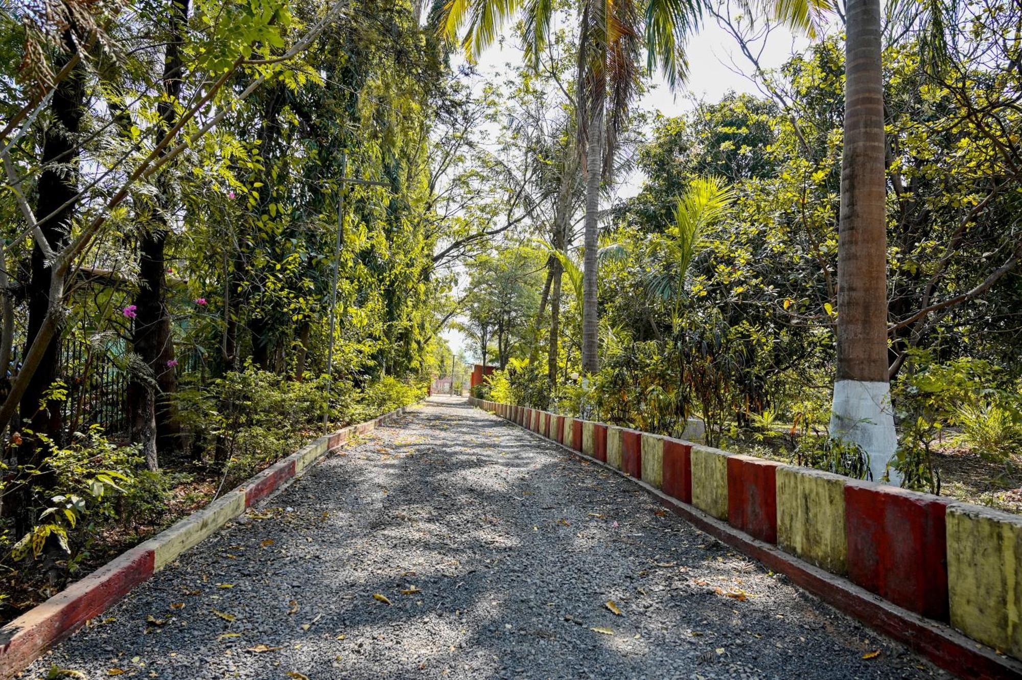 The Rippling Edge - River Front Property Karjat Extérieur photo
